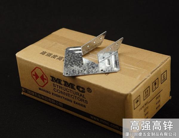 RT15A-38_颶風(fēng)卡件-菱形連接件-抗風(fēng)構(gòu)件-龍骨與橫梁連接件-木屋金屬連接件